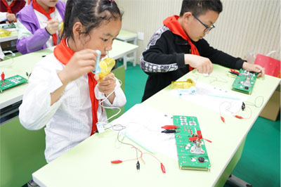 Environmental education for elementary and middle school students