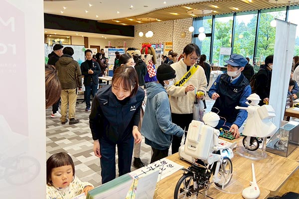 企業ブースの様子2