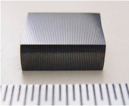 Fig. 3 Photograph of monolithic multilayer module