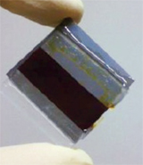 Dye-sensitized solar cell (on glass)