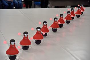 一列に並んで決めポーズ!