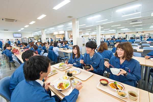 社員食堂のイメージ写真2