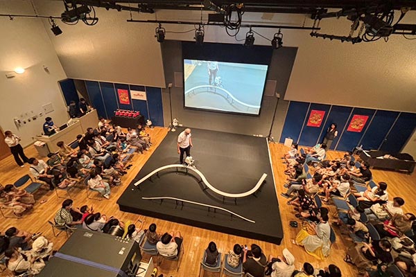 デモンストレーションの様子