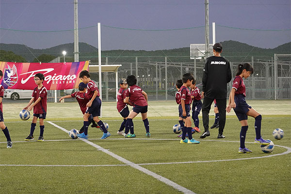 ファジアーノ岡山サッカースクールの様子2